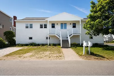 9 10th Street West #A, Salisbury, MA 01952 - Photo 1