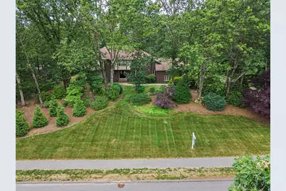 42 Eisenhower Dr, Sharon, MA 02067 - Photo 1
