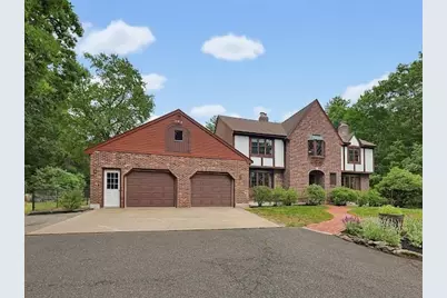 107 Mill Street, Dunstable, MA 01827 - Photo 1