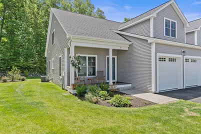 29 Salisbury Hill Blvd #9, Worcester, MA 01609 - Photo 1