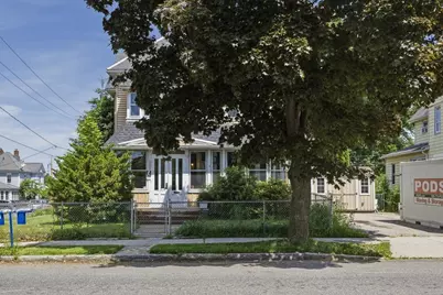 382 Pleasant St., Holyoke, MA 01040 - Photo 1
