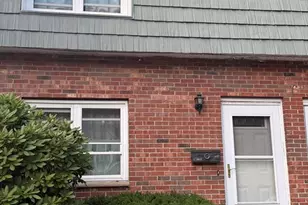 352 Plain St, Lowell, MA 01852 - Photo 1