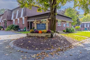 31 Hillcrest, South Hadley, MA 01075 - Photo 1