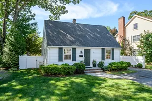 58 Manor Ave, Wellesley, MA 02482 - Photo 1