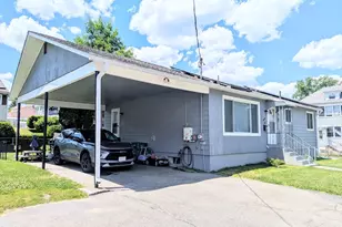 86 Edwards St, Fitchburg, MA 01420 - Photo 1