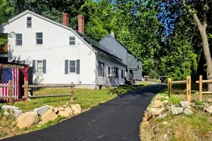 38 W Elm St, Townsend, MA 01474 - Photo 1