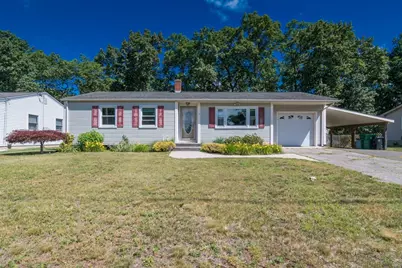 12 Daniel Dr, Chicopee, MA 01013 - Photo 1