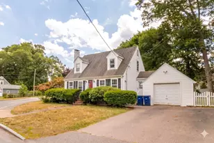 53 Park Ave, Braintree, MA 02184 - Photo 1