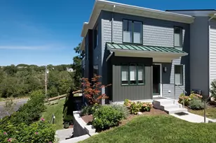 41 Cliff Rd, Gloucester, MA 01930 - Photo 1