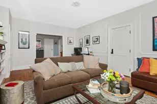10 Austin St, Boston, MA 02129 - Photo 1