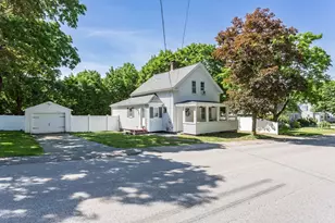89 West St, Middleborough, MA 02346 - Photo 1