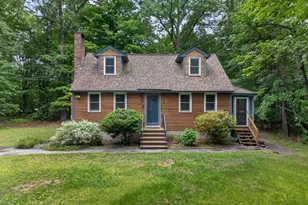 46 West St, Pepperell, MA 01463 - Photo 1