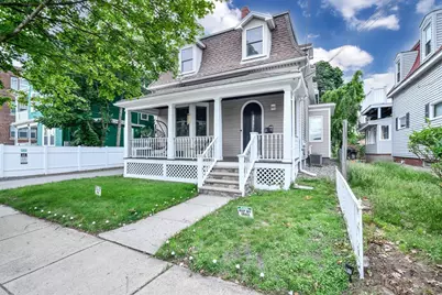 80 Linden St #B, Everett, MA 02149 - Photo 1