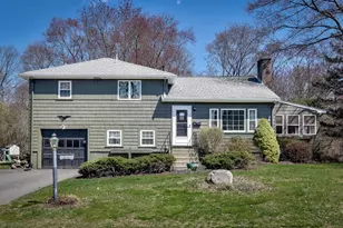 54 Shaw Farm Rd, Holliston, MA 01746 - Photo 1