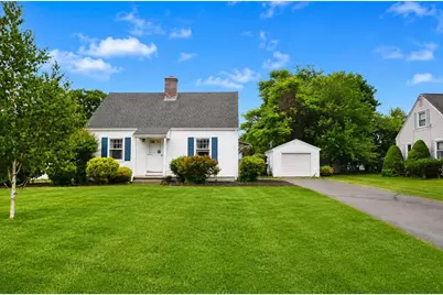 227 Arcadia Boulevard, Springfield, MA 01118 - Photo 1