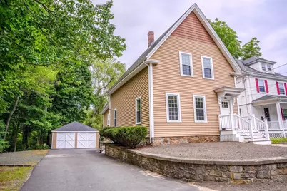 32 Dale St, Franklin, MA 02038 - Photo 1