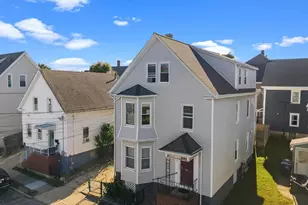 27 Juniper St, New Bedford, MA 02740 - Photo 1