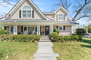 23 Albert St, Waltham, MA 02453 - Photo 1