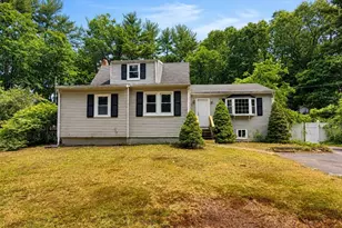 23 Cranberry Rd, Pembroke, MA 02359 - Photo 1