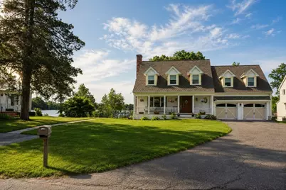 7 Daisley Place, Framingham, MA 01702 - Photo 1