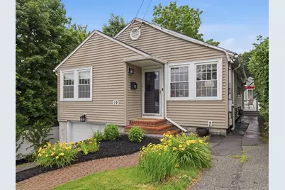 19 Florence Rd, Methuen, MA 01844 - Photo 1
