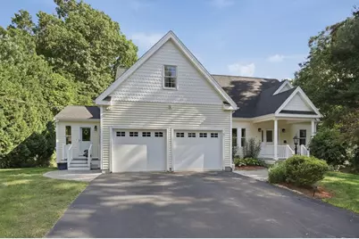29 Midgley Circle, Grafton, MA 01536 - Photo 1