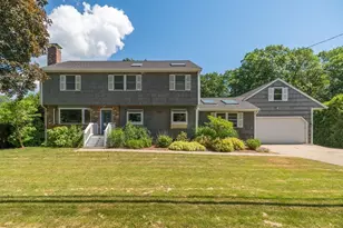 12 High St, Salisbury, MA 01952 - Photo 1