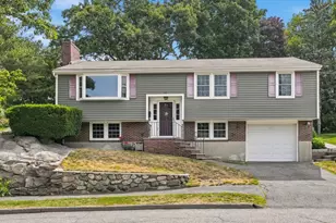 52 Oak Ridge Cir, Lynn, MA 01904 - Photo 1