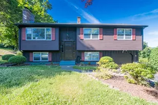 45 Skyline Dr, Westfield, MA 01085 - Photo 1
