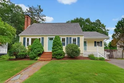 103 John Carver Rd, Reading, MA 01867 - Photo 1