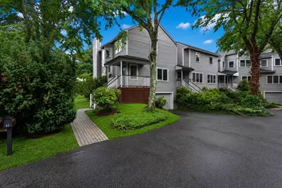 41 Murray Rd #41, Newton, MA 02465 - Photo 1
