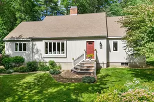 25 Greenwood E Ln, North Andover, MA 01845 - Photo 1