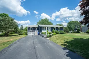 305 Scadding St, Taunton, MA 02780 - Photo 1