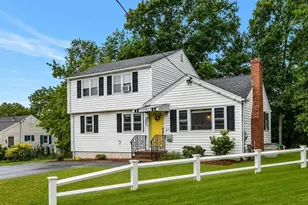 343 Lexington St, Woburn, MA 01801 - Photo 1