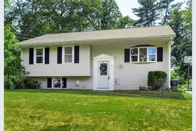 43 Chandler Dr, Marshfield, MA 02050 - Photo 1