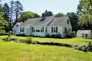 2 Briarwood Ct, Kingston, MA 02364 - Photo 1
