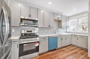 107 School St, Boston, MA 02119 - Photo 1