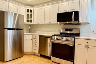 137 M St, Boston, MA 02127 - Photo 1