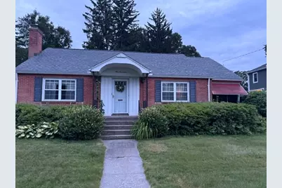 117 Hopkins Pl, Longmeadow, MA 01106 - Photo 1