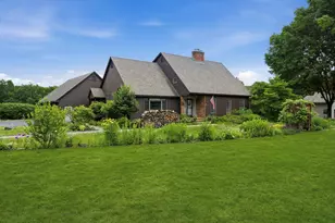 51 Coleman Rd, Southampton, MA 01073 - Photo 1