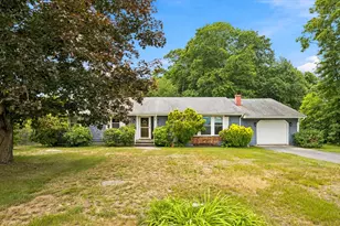18 Gifford Rd, Westport, MA 02790 - Photo 1
