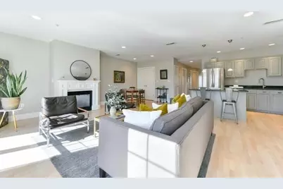 1306 Columbia Rd #3C, Boston, MA 02127 - Photo 1