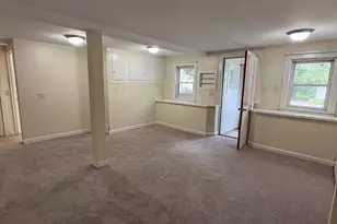 261 School St, Groveland, MA 01834 - Photo 1