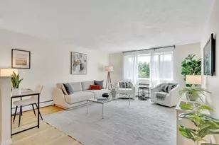 197 Kent St, Brookline, MA 02446 - Photo 1
