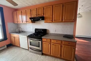 15 Locust St, Everett, MA 02149 - Photo 1