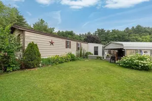 147 Pine Ave, Sturbridge, MA 01566 - Photo 1