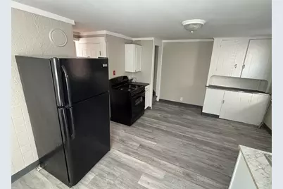 39 Dublin, Chicopee, MA 01013 - Photo 1