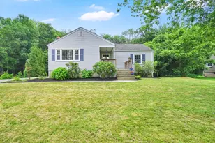 133 Mosier St, South Hadley, MA 01075 - Photo 1
