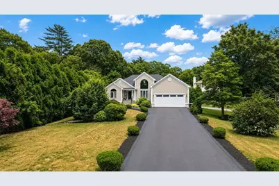19 Forestview Dr, Fairhaven, MA 02719 - Photo 1