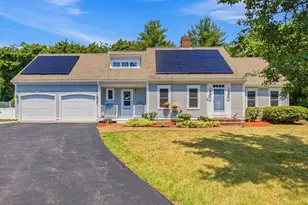 45 Cobblestone Ln, Weymouth, MA 02190 - Photo 1